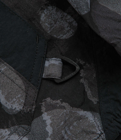 Columbia Challenger II Printed Windbreaker Jacket in Black Treebark and Black