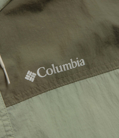 Columbia Challenger II Windbreaker Jacket in Safari and Stone Green