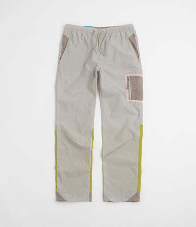 Columbia Challenger Windbreaker Pants in Flint Grey and Iron / Peppercorn