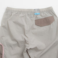 Columbia Challenger Windbreaker Pants in Flint Grey and Iron / Peppercorn thumbnail
