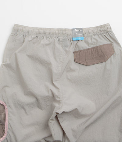 Columbia Challenger Windbreaker Pants in Flint Grey and Iron / Peppercorn