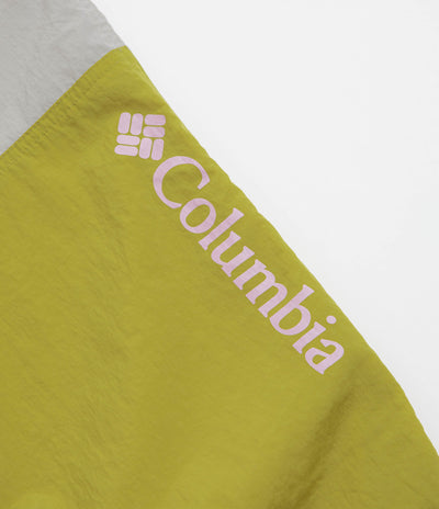 Columbia Challenger Windbreaker Pants in Flint Grey and Iron / Peppercorn