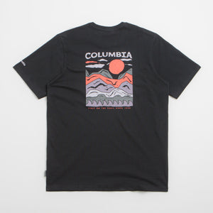 Black / Peaks and Waves