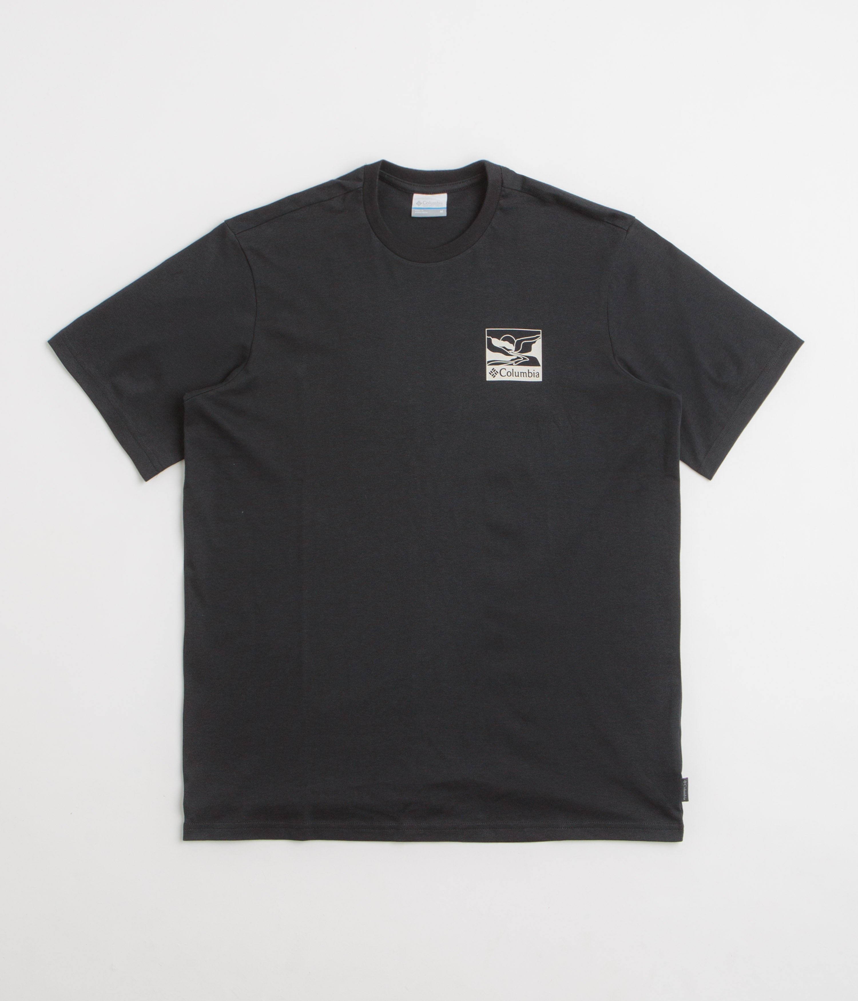 Columbia Explorers Canyon Back T-Shirt in Black and Trailscape