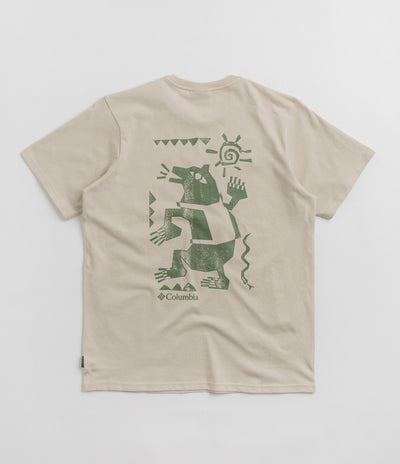 Columbia Explorers Canyon Back T-Shirt in Dark Stone and Bearly Tribe