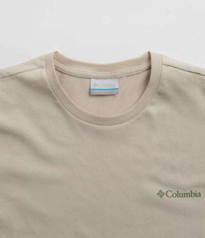 Columbia Explorers Canyon Back T-Shirt in Dark Stone and Bearly Tribe