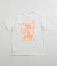 Columbia Explorers Canyon Back T-Shirt in White and Bearly Tribe