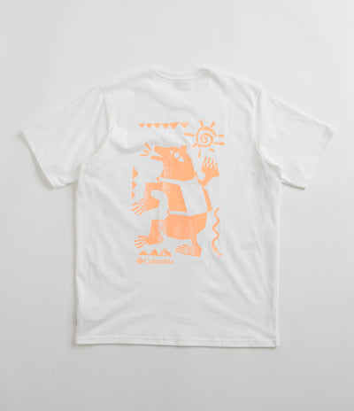 Columbia Explorers Canyon Back T-Shirt in White and Bearly Tribe
