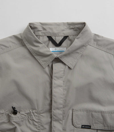 Columbia Landroamer Cargo Shirt in Flint Grey