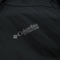 Columbia Loop Trail II Windbreaker Jacket in Black thumbnail