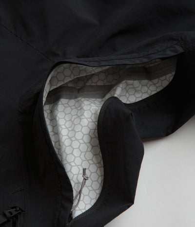 Columbia Mazama Trail Shell Jacket in Black