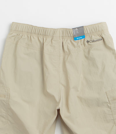 Columbia Mountaindale Cargo Shorts in Ancient Fossil