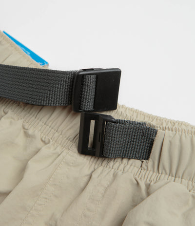 Columbia Mountaindale Cargo Shorts in Ancient Fossil