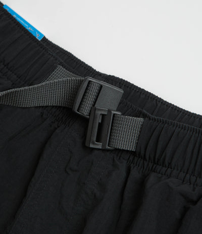 Columbia Mountaindale Cargo Shorts in Black