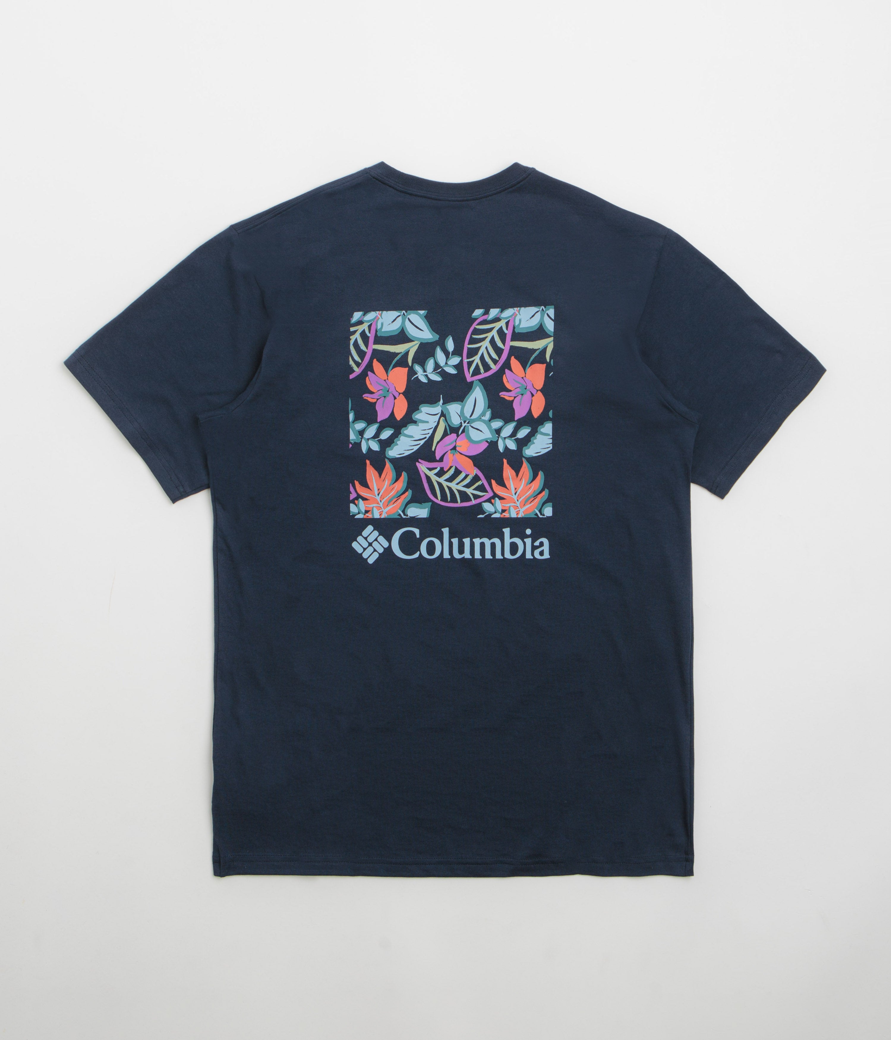 ★Columbia/コロンビア★ NORTH CASCADES Tシャツ関税込★ Columbia North Cascades T-Shirt - White / CSC Box Logo