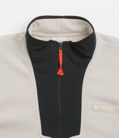 Columbia Sequoia Grove Full Zip Fleece in Dark Stone and Black