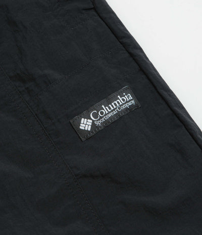 Columbia Sequoia Grove Woven 7" Shorts in Black