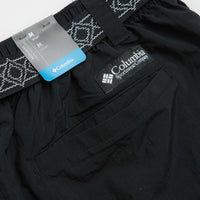 Columbia Sequoia Grove Woven 7" Shorts in Black thumbnail