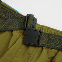 Columbia Sequoia Grove Woven 7" Shorts in Mossy Green and Greenscape thumbnail