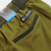Columbia Sequoia Grove Woven 7" Shorts in Mossy Green and Greenscape thumbnail