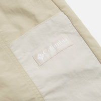 Columbia Sequoia Grove Woven 9" Shorts in Ancient Fossil and Dark Stone thumbnail