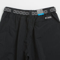 Columbia Sequoia Grove Woven 9" Shorts in Black thumbnail