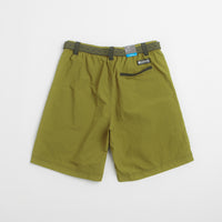 Columbia Sequoia Grove Woven 9" Shorts in Mossy Green and Greenscape thumbnail
