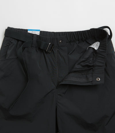 Columbia Sharpe Canyon Shorts in Black