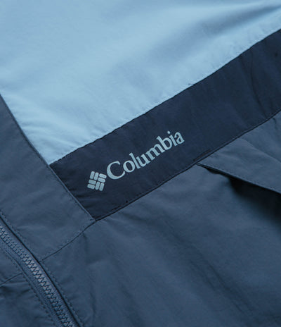 Columbia Spire Valley Hooded Windbreaker Jacket in Ripple Blue and Dark Mountain / Collegiate Navy