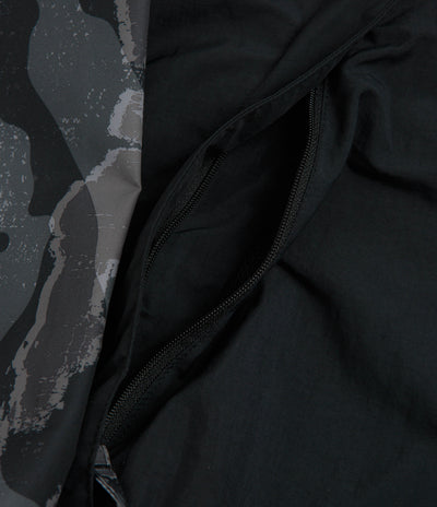 Columbia Challenger II Printed Windbreaker Jacket in Black Treebark and Black