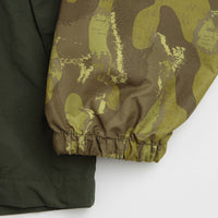 Columbia Challenger II Printed Windbreaker Jacket - Mossy Green Treebark / Greenscape thumbnail