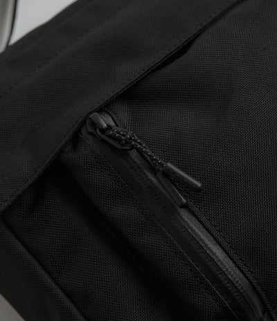 Columbia Street Transit Side Bag in Black