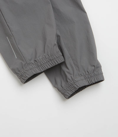 Columbia Tech Wind Pants in City Grey