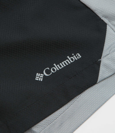 Columbia Three Pitch 5" Shorts - Black / Columbia Grey