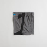 Columbia Three Pitch 5" Shorts - City Grey / Black thumbnail