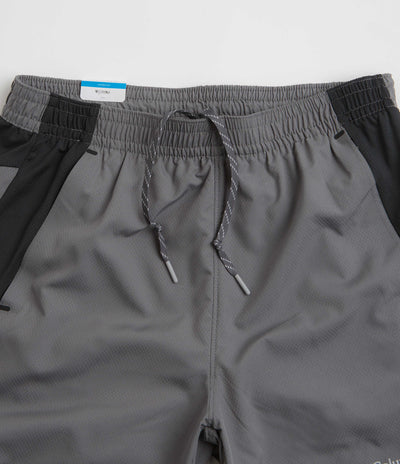 Columbia Three Pitch 5" Shorts - City Grey / Black