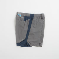 Columbia Three Pitch 7" Shorts - City Grey / Collegiate Navy thumbnail