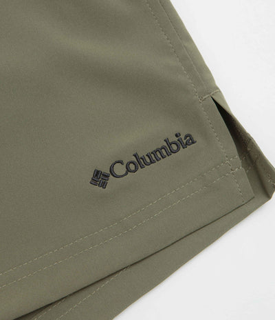 Columbia Vital Valley Shorts in Stone Green and Greenscape