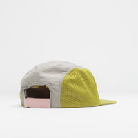 Columbia Wingmark Cap in Peppercorn and Pink Agate / Flint Grey thumbnail