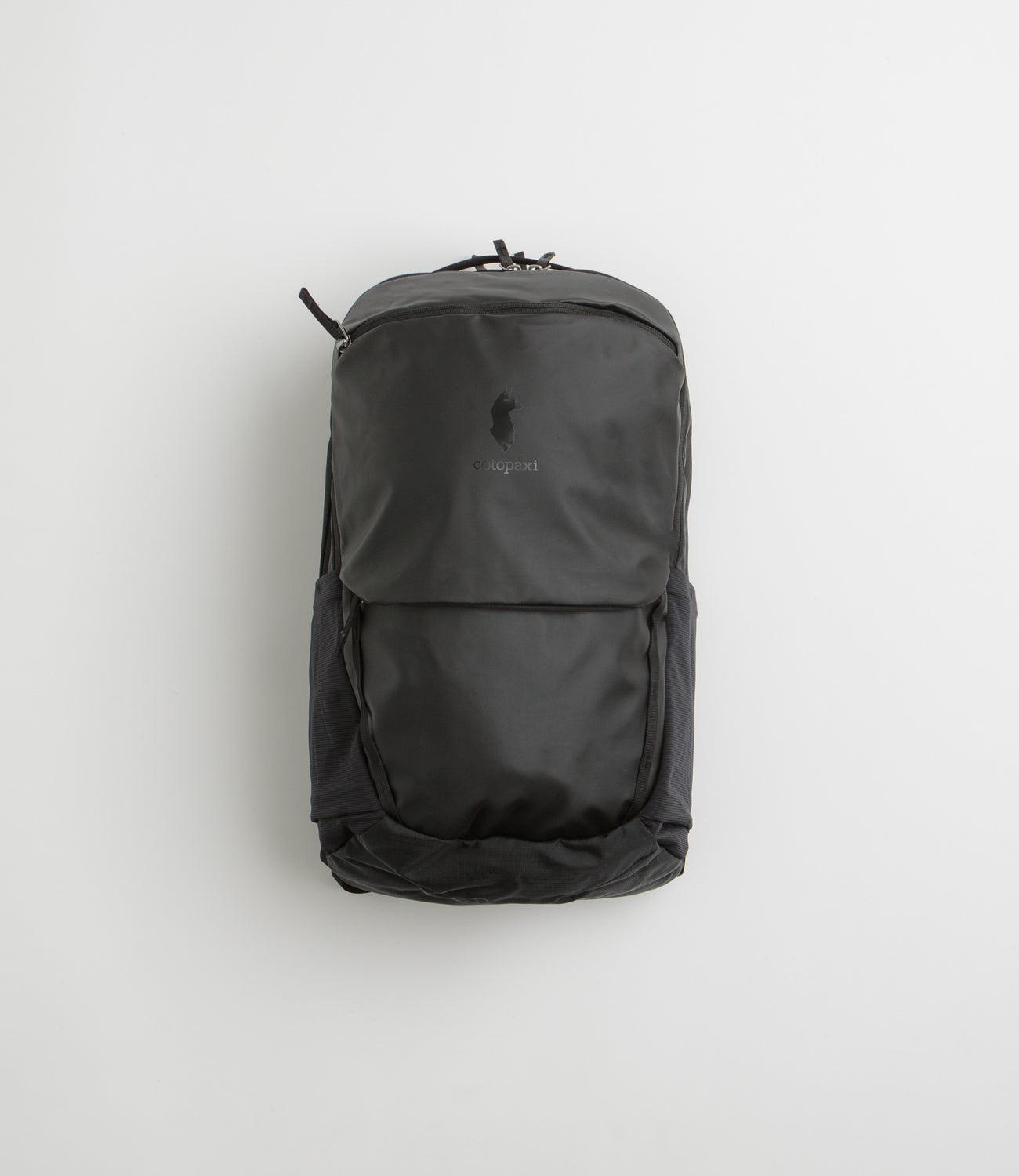 cotopaxi allpa black 70L Getaway Duffel, Discover the ultimate travel companion designed for both women and men who prioritize sustainability and style Cotopaxi Allpa 50L Adventure Travel