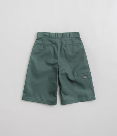 Dickies 13 Inch Multi Pocket Shorts - Dark Forest