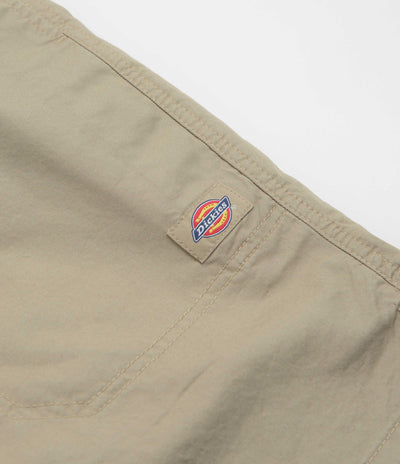 Dickies Pelican Rapids Shorts in Desert Sand