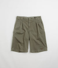 Dickies Unionville 13 Inch Work Shorts in Military Green