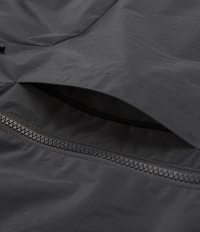 Dime Taffeta Windbreaker Full Zip Jacket in Storm