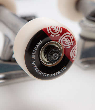 Element Seal Complete Skateboard Kit - 8"