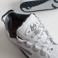eS Muska Shoes - White thumbnail