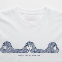 Garden Moments T-Shirt in White thumbnail