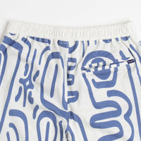 Helas Abstract Pique Maya Shorts - Meerdere keren besteld en de levis Jeans in goede staat ontvangen top bedrijf thumbnail