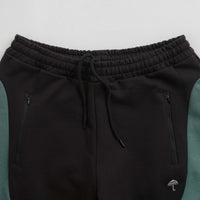 Helas Raid Sweatpants in Black thumbnail