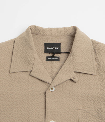 Howlin' Cocktail Short Sleeve Shirt in Biscuit Seersucker